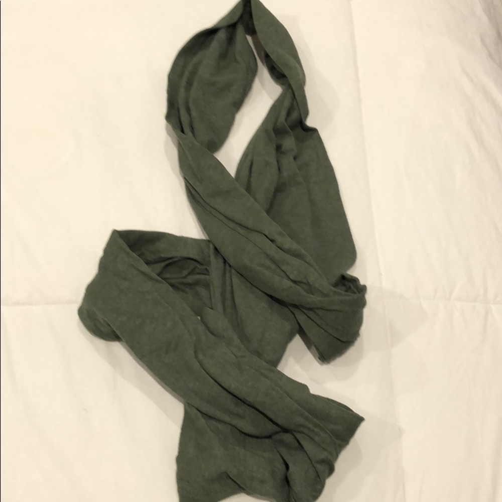 Green Circle Scarf